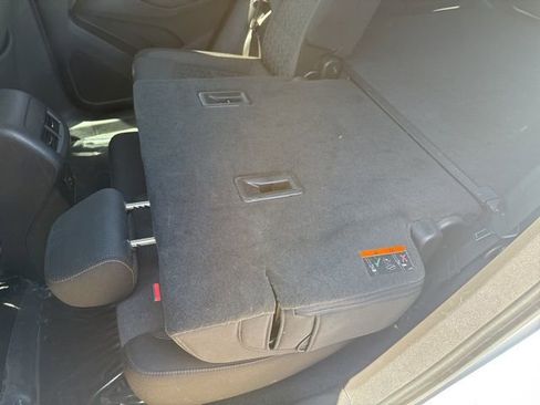 Used 2024 Chevrolet Equinox LT AWD/4WD image 38