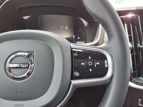 Certified 2023 Volvo S60 B5 Ultimate FWD image 28