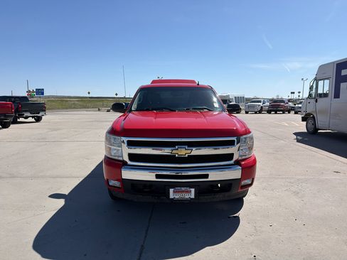 Used 2011 Chevrolet Silverado 1500 LT w/ All-Star Edition AWD/4WD image 8