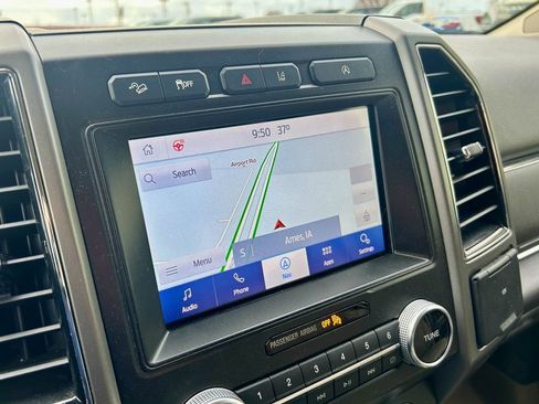 Used 2020 Ford Expedition Max XLT w/ Equipment Group 202A image 23