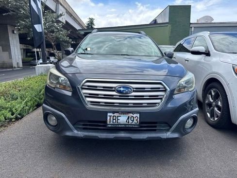 Used 2017 Subaru Outback 2.5i Premium AWD/4WD image 11