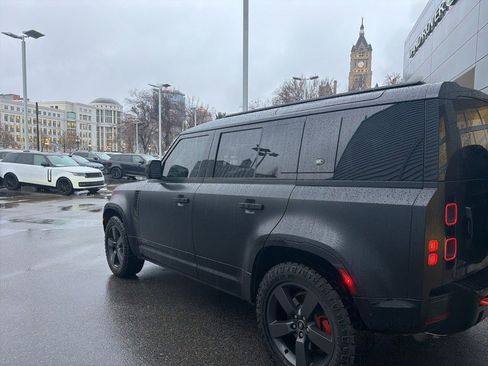 Used 2023 Land Rover Defender 110 X image 10