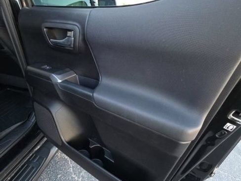 Used 2019 Toyota Tacoma TRD Pro AWD/4WD image 20