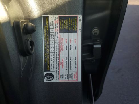 Used 2017 Nissan Sentra S w/ S Style Package image 31