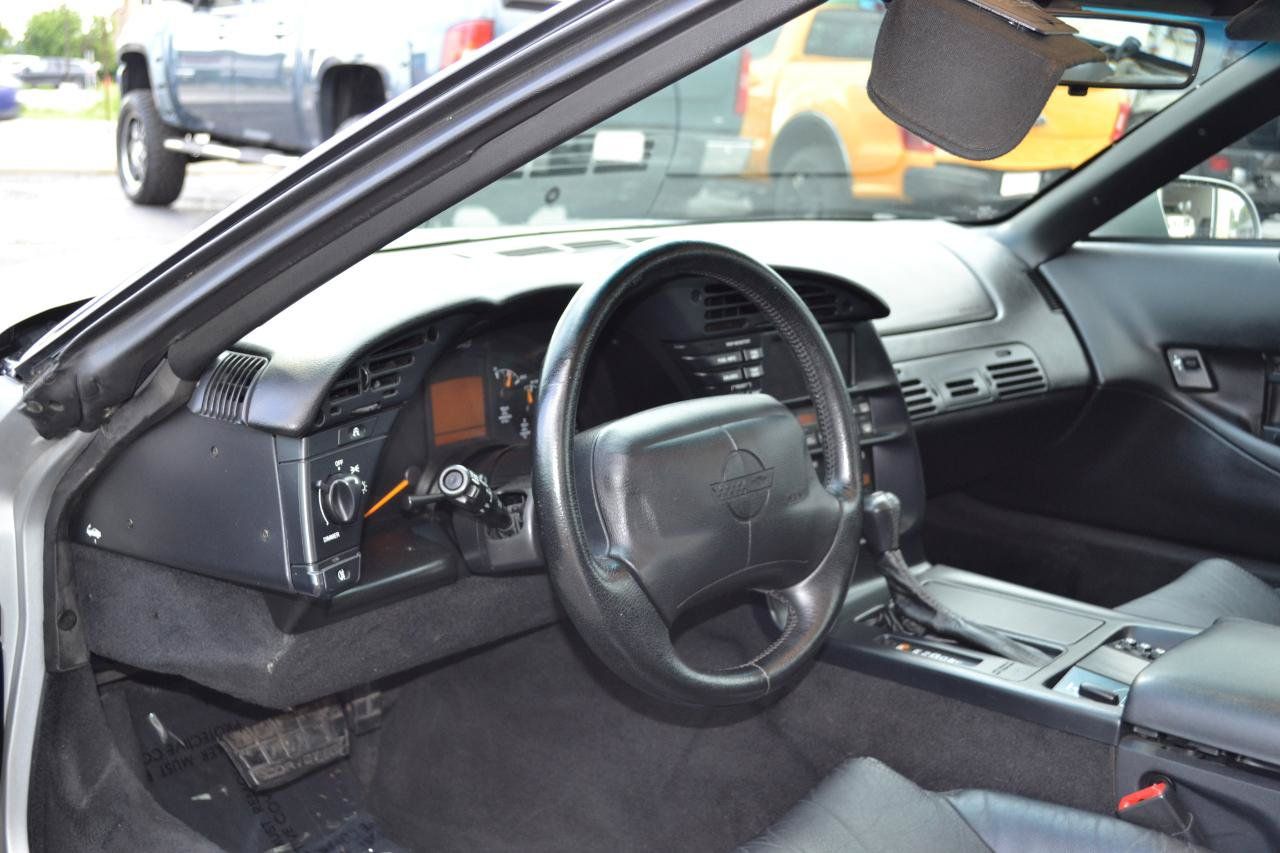 Used 1996 Chevrolet Corvette Coupe RWD image 15