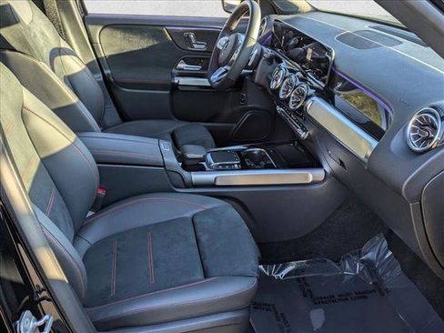 Certified 2023 Mercedes-Benz GLB 250 image 20