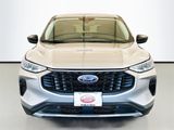 Used 2023 Ford Escape Active image 2