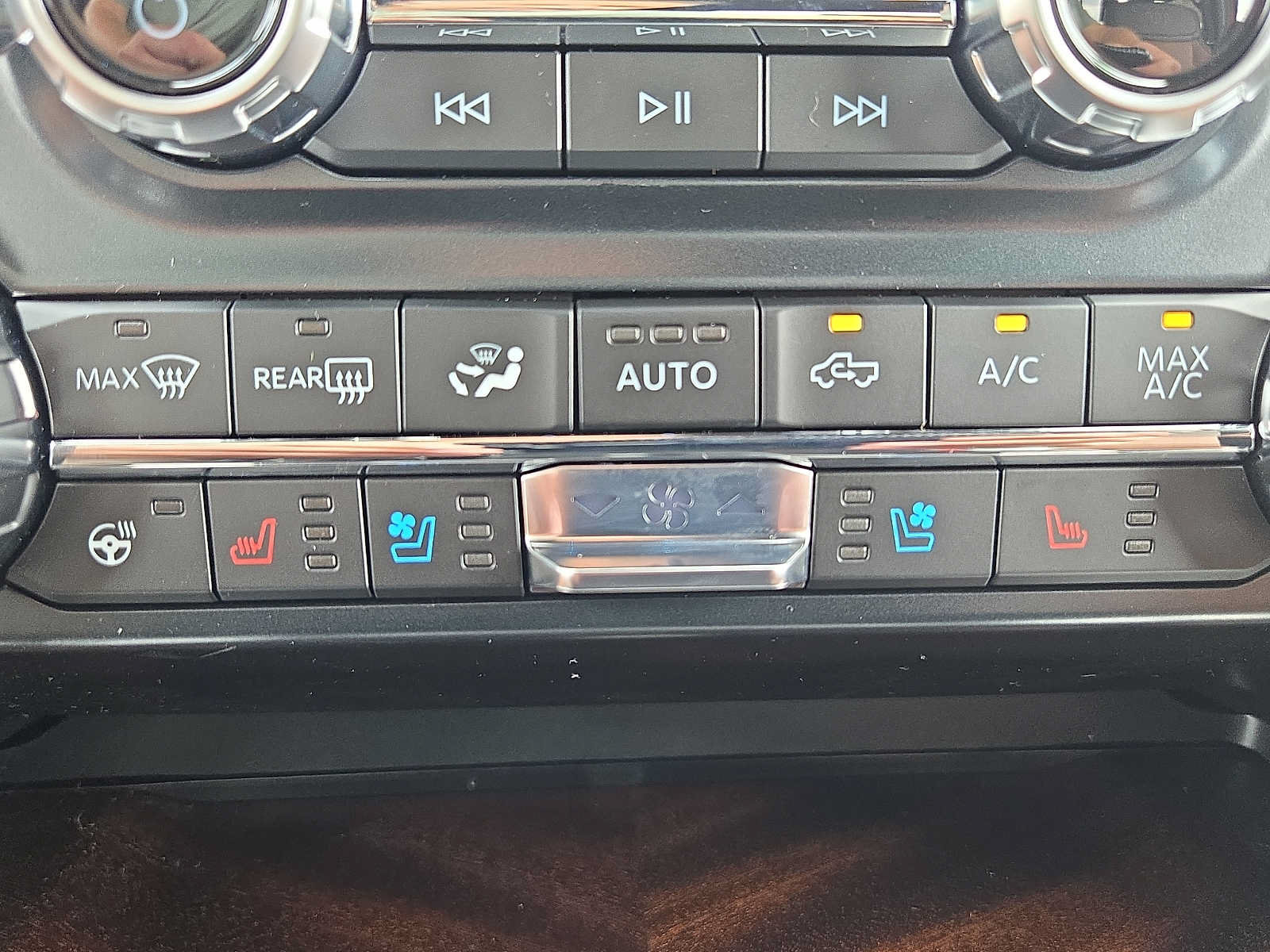 New 2026 Ford F150 King Ranch w/ FX4 Off-Road Package AWD/4WD image 25