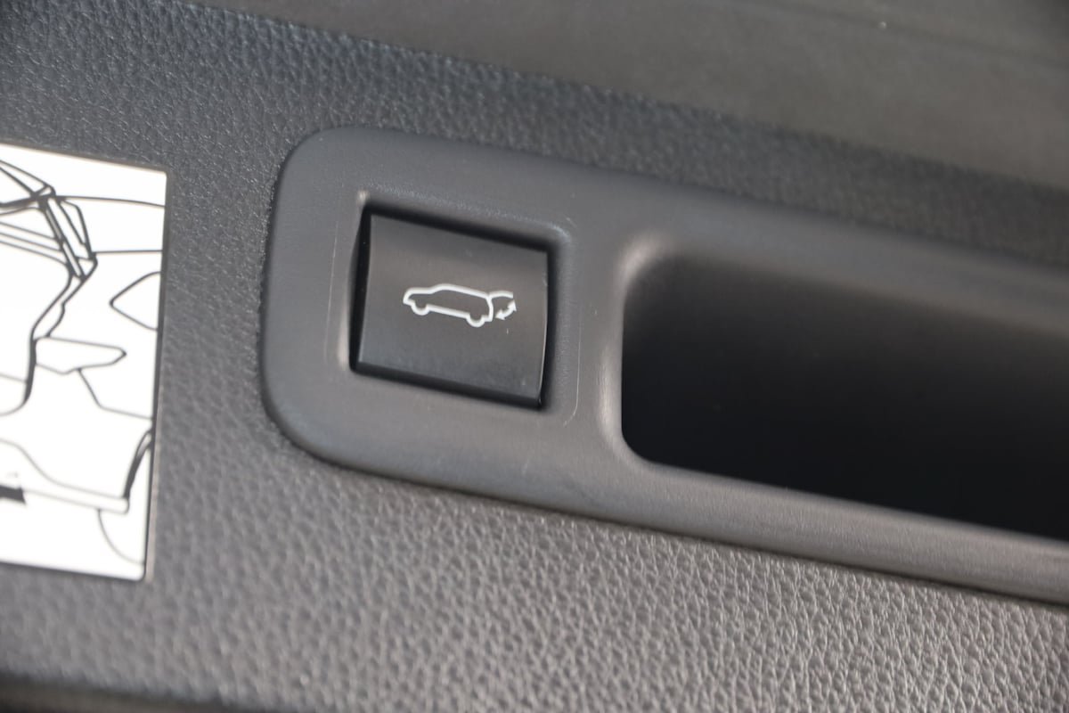 Used 2023 Toyota Highlander Limited AWD/4WD image 51