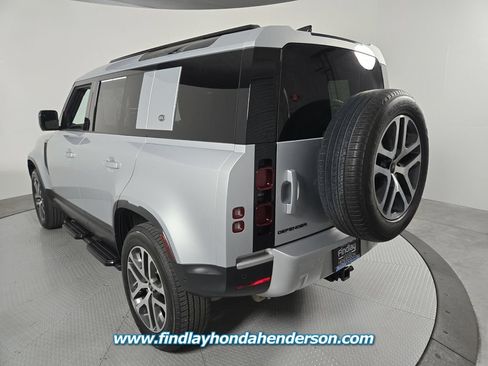 Used 2024 Land Rover Defender 110 S AWD/4WD image 4