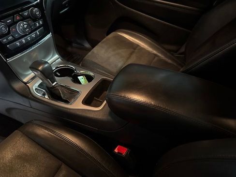 Used 2019 Jeep Grand Cherokee Altitude AWD/4WD image 10