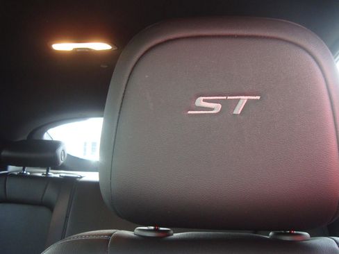 Used 2024 Buick Envista Sport Touring w/ Convenience I Package image 10