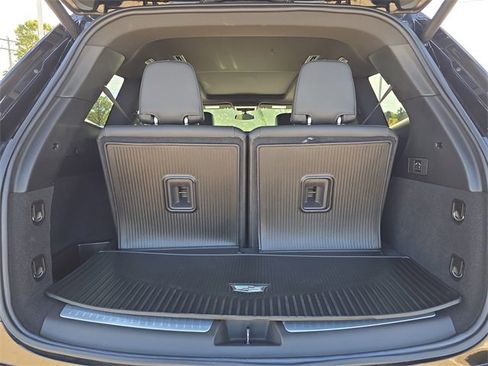Certified 2024 Cadillac XT6 Luxury image 27