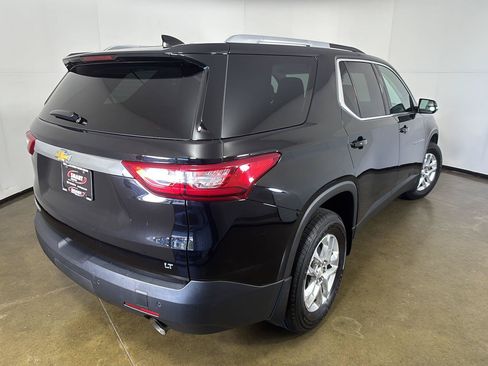 Used 2018 Chevrolet Traverse LT FWD image 10