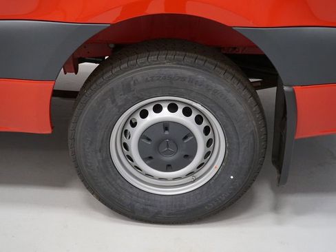 New 2025 Mercedes-Benz Sprinter 2500 image 8