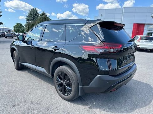 Certified 2023 Nissan Rogue SV w/ SV Premium B Package AWD/4WD image 3