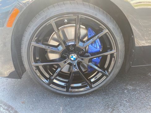 Used 2025 BMW 840i w/ Driving Assistance Package image 9