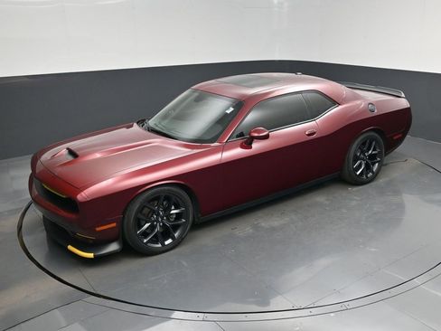 Used 2021 Dodge Challenger GT w/ Blacktop Package image 32