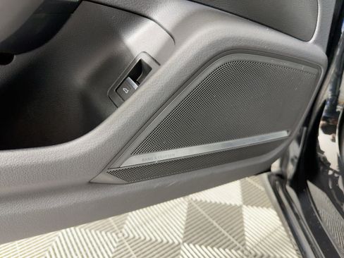 Used 2021 Audi A6 Premium Plus w/ Premium Plus Package image 21