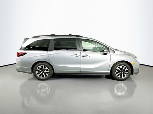New 2026 Honda Odyssey EX-L image 8