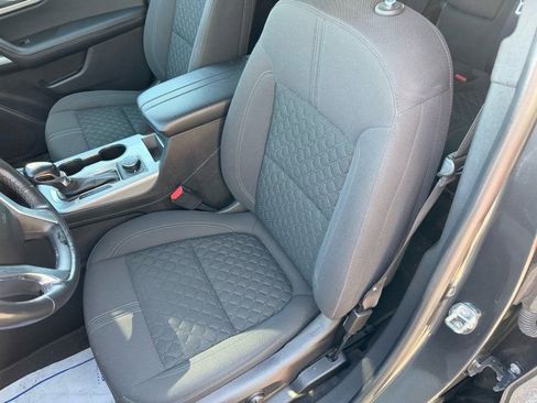 Used 2019 Chevrolet Blazer LT image 12