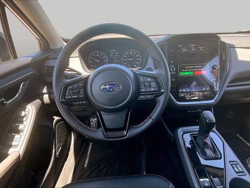 Used 2024 Subaru Crosstrek 2.5i Limited w/ Popular Package #4A AWD/4WD image 5