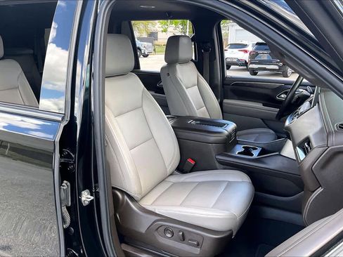 Used 2021 Chevrolet Tahoe Z71 AWD/4WD image 16