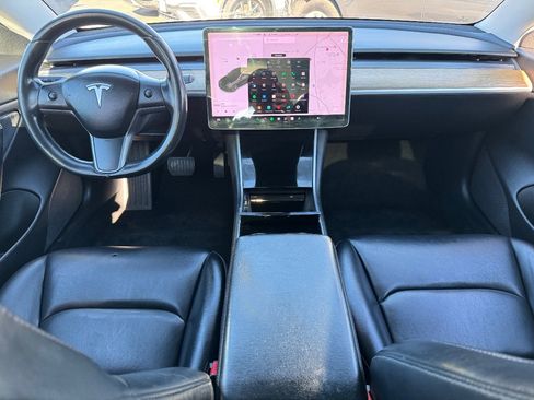 Used 2019 Tesla Model 3 image 22