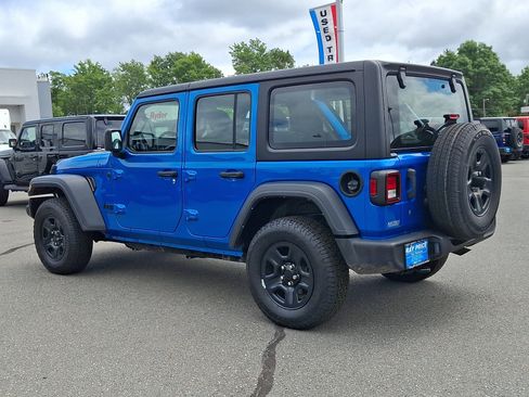 Used 2022 Jeep Wrangler Unlimited Sport AWD/4WD image 4