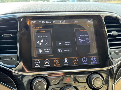Used 2020 Jeep Grand Cherokee Limited AWD/4WD image 21