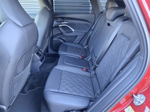 New 2025 Audi SQ5 Premium Plus image 10