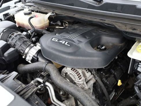 Certified 2023 Jeep Grand Wagoneer 4WD image 9