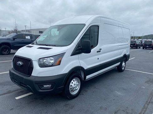 New 2025 Ford Transit 250 Base image 3