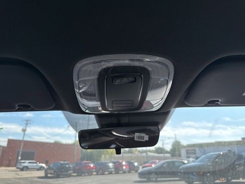 New 2025 Hyundai Elantra Sport image 18