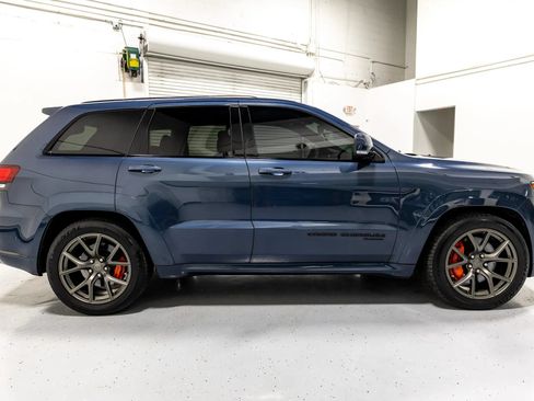 Used 2021 Jeep Grand Cherokee High Altitude AWD/4WD image 27