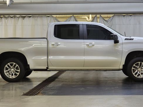 Used 2019 Chevrolet Silverado 1500 RST w/ True North Edition image 3