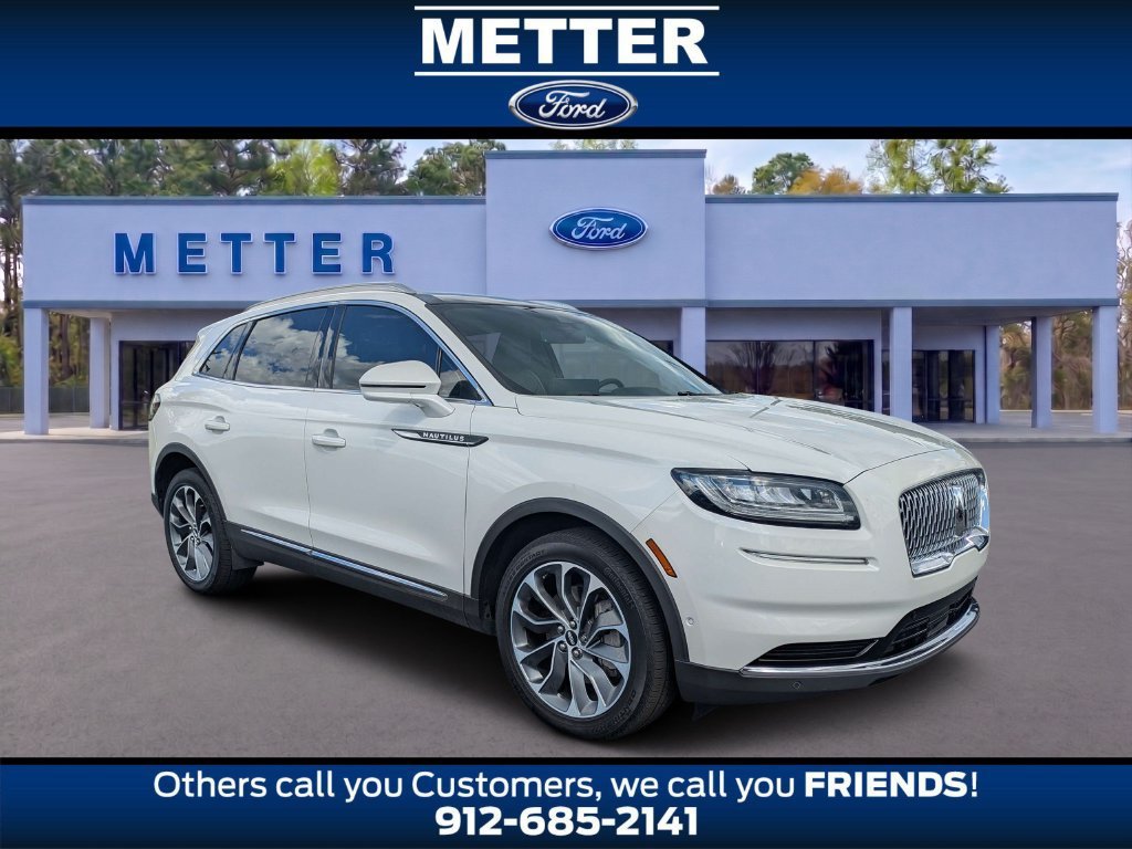Used 2022 Lincoln Nautilus Reserve w/ Equipment Group 201A FWD image 1