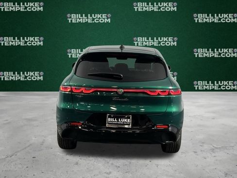 Used 2025 Alfa Romeo Tonale w/ Premium Package image 7
