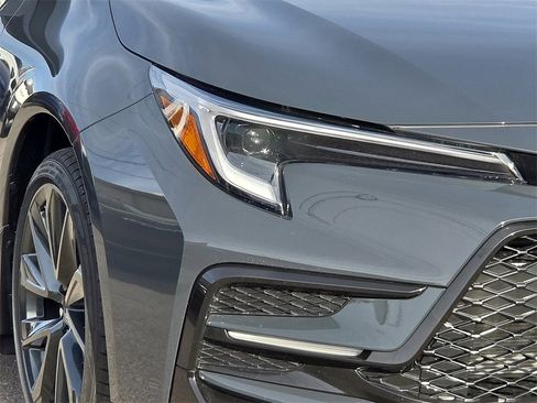 New 2026 Toyota Corolla SE image 9