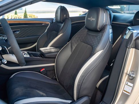 Certified 2025 Bentley Continental GT Speed image 22