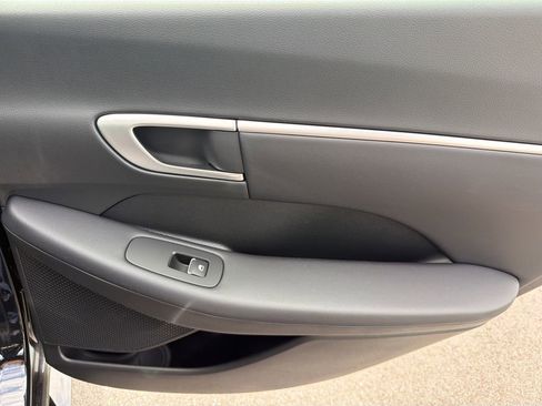 New 2026 Hyundai Sonata SEL FWD image 17