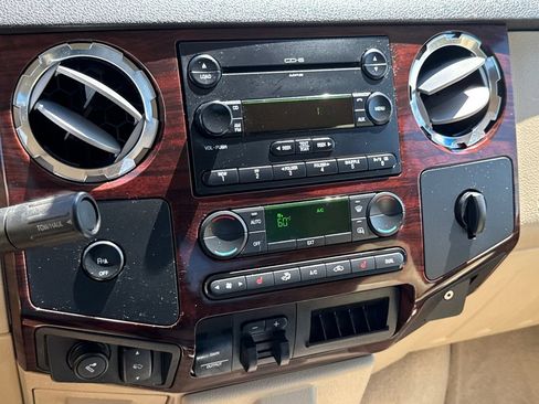 Used 2008 Ford F350 Lariat RWD image 25