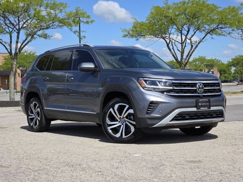 Used 2021 Volkswagen Atlas SEL Premium AWD/4WD image 2