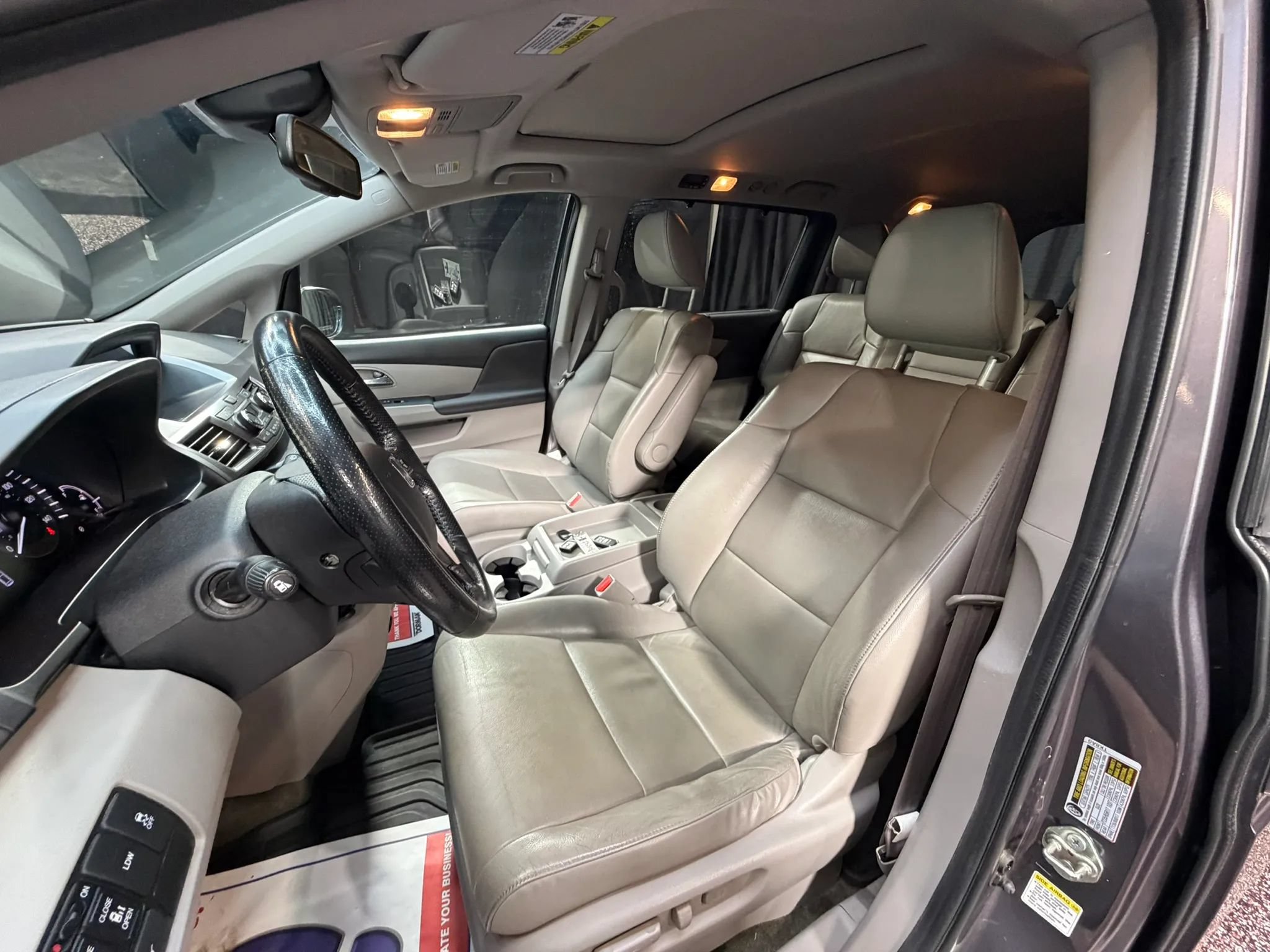 Used 2015 Honda Odyssey EX-L image 11