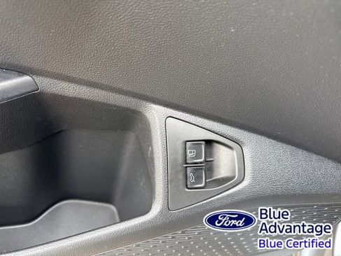 Used 2024 Volkswagen Jetta SE image 15