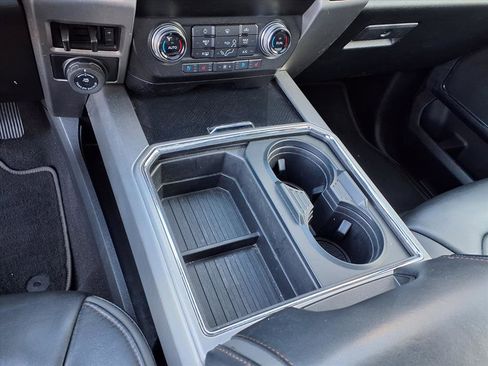 Used 2021 Ford F450 Platinum w/ FX4 Off-Road Package image 9