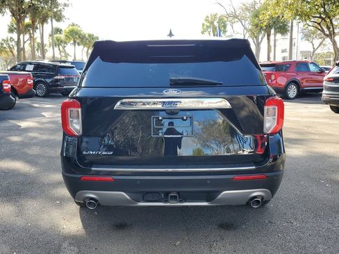 Used 2022 Ford Explorer Limited w/ Equipment Group 301A image 5