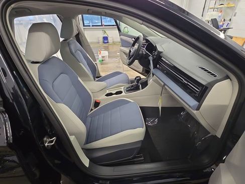 New 2026 Volkswagen Jetta SE image 17