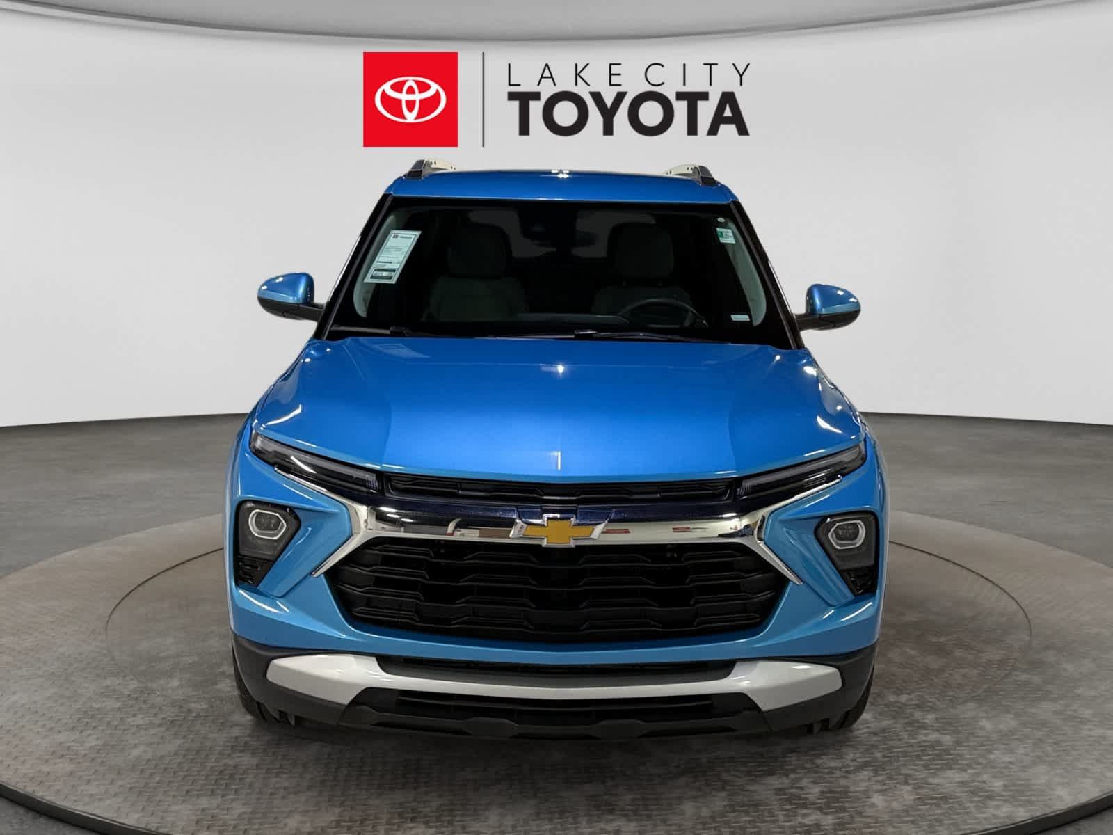Used 2025 Chevrolet TrailBlazer LT FWD image 14