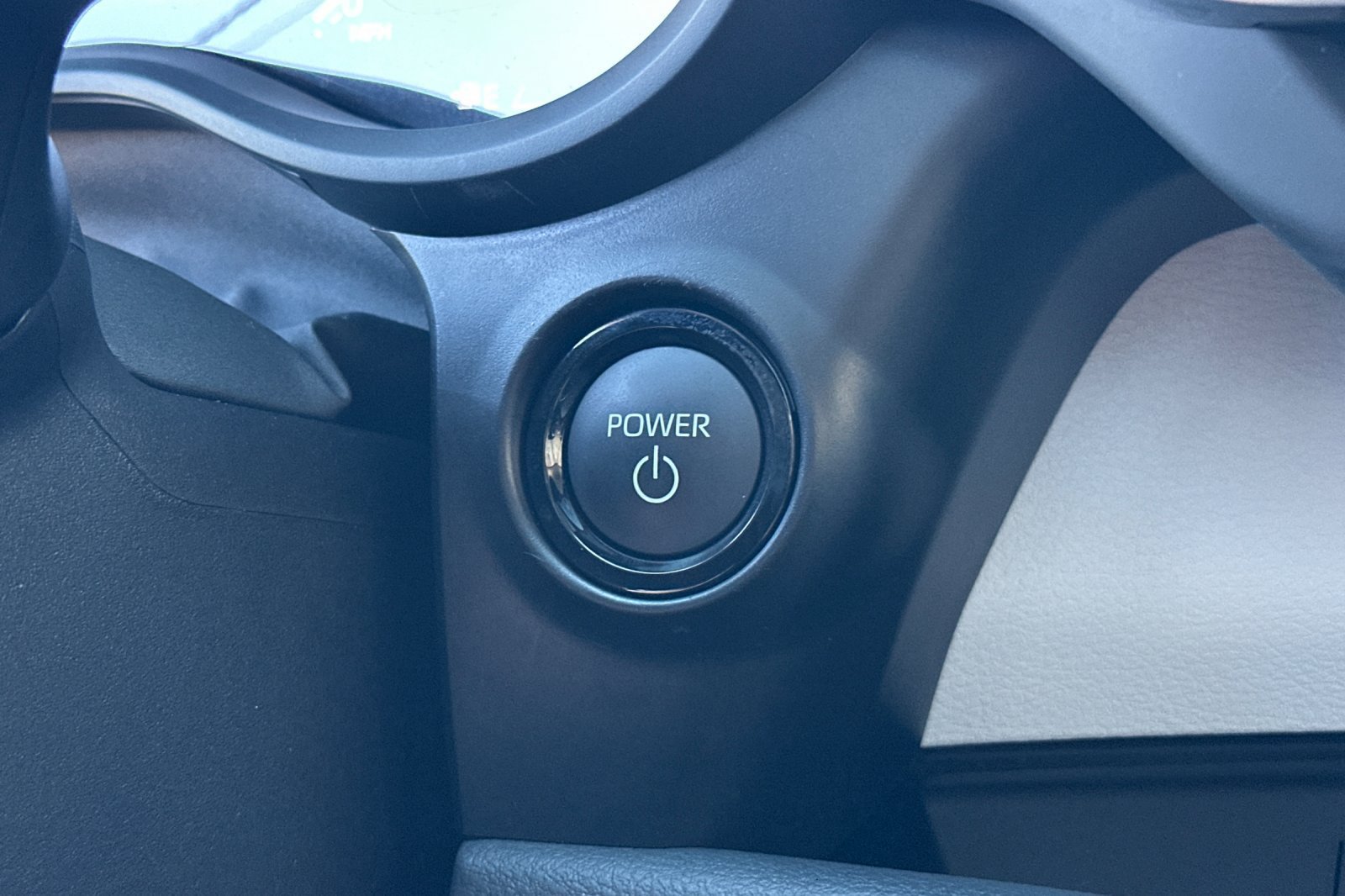Certified 2025 Toyota Sienna XLE AWD/4WD image 28